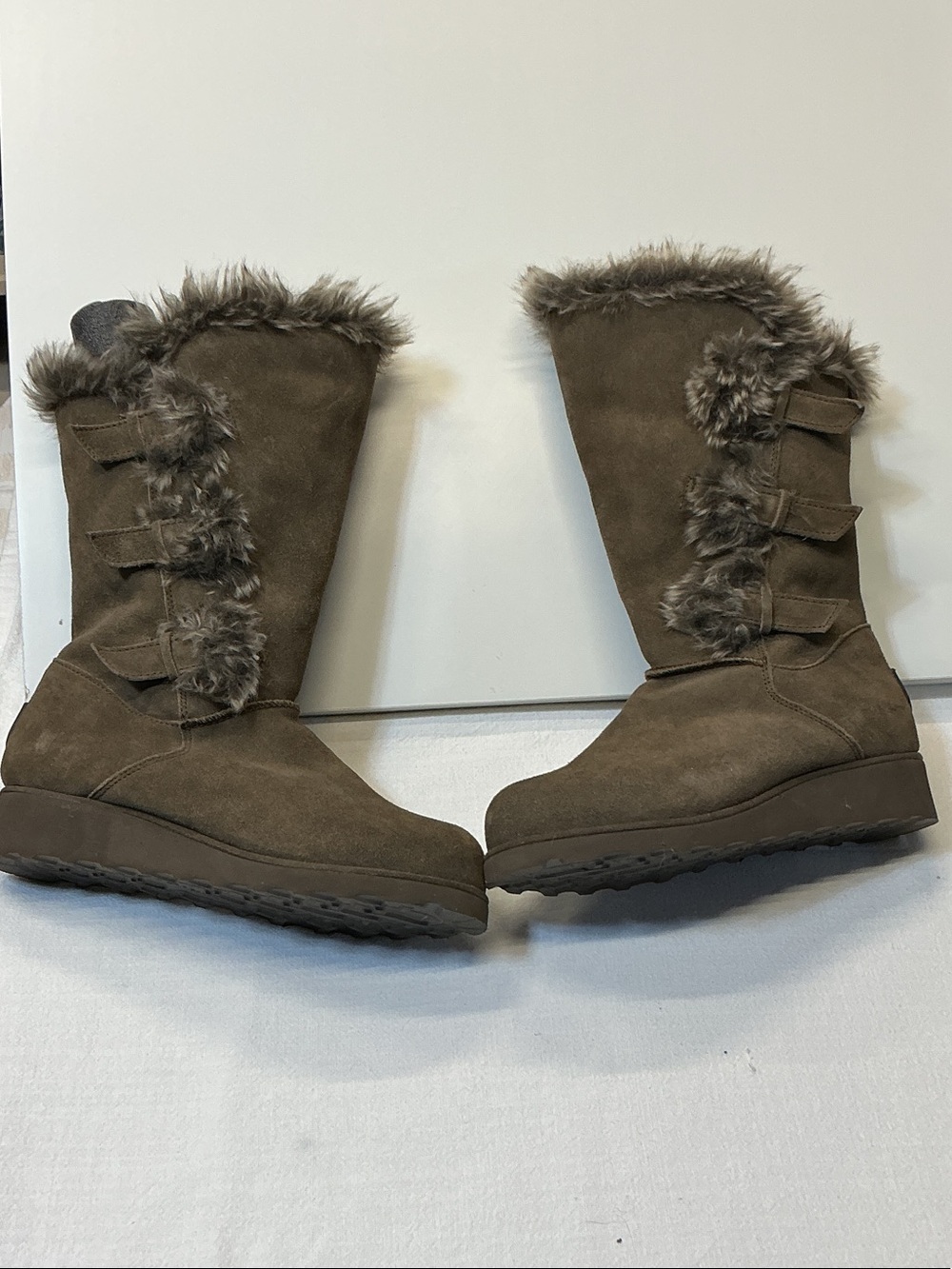 BearPaw Taupe Suede Faux Fur Trim Winter Boots